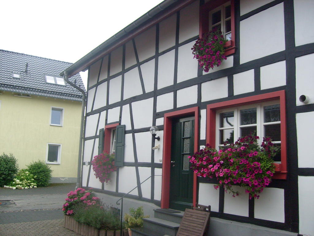 Ferienwohnung Duerbaum Schleiden Rum bild
